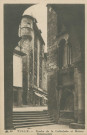 Tulle : "46 Tulle. - Porche de la cathédrale et maison Renaissance".