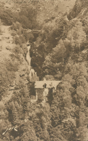Gimel : "Toute la France - Edition Jové Paul (B.-P.) - Héliographie de luxe - N° 511. - Gimel (Corrèze). - Vue d'ensemble des cascades".