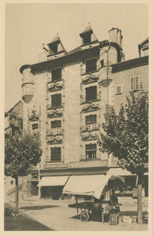 Tulle : "La douce France - 733 Tulle (Corrèze) - Maison de Loyac".