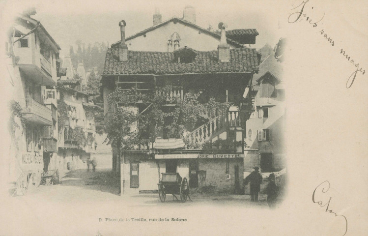 Tulle : "9 Place de la Treille, rue de la Solane".