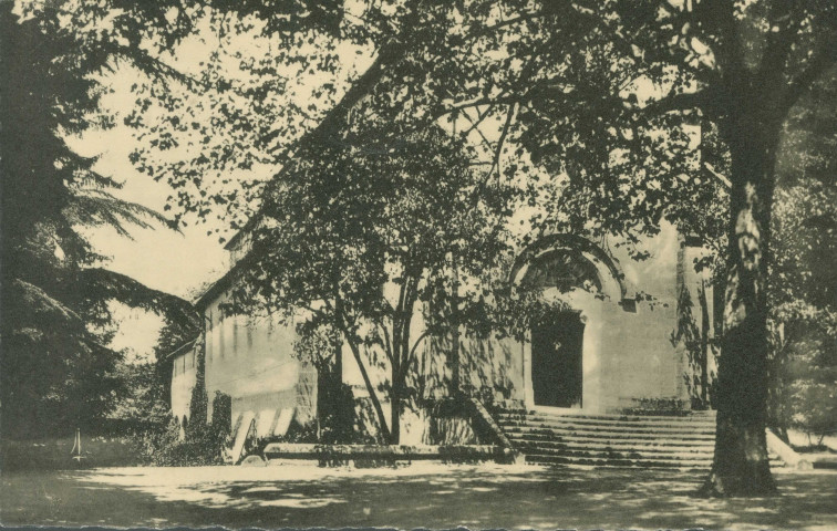 Brive-la-Gaillarde : "4052. Entrée de l'église".